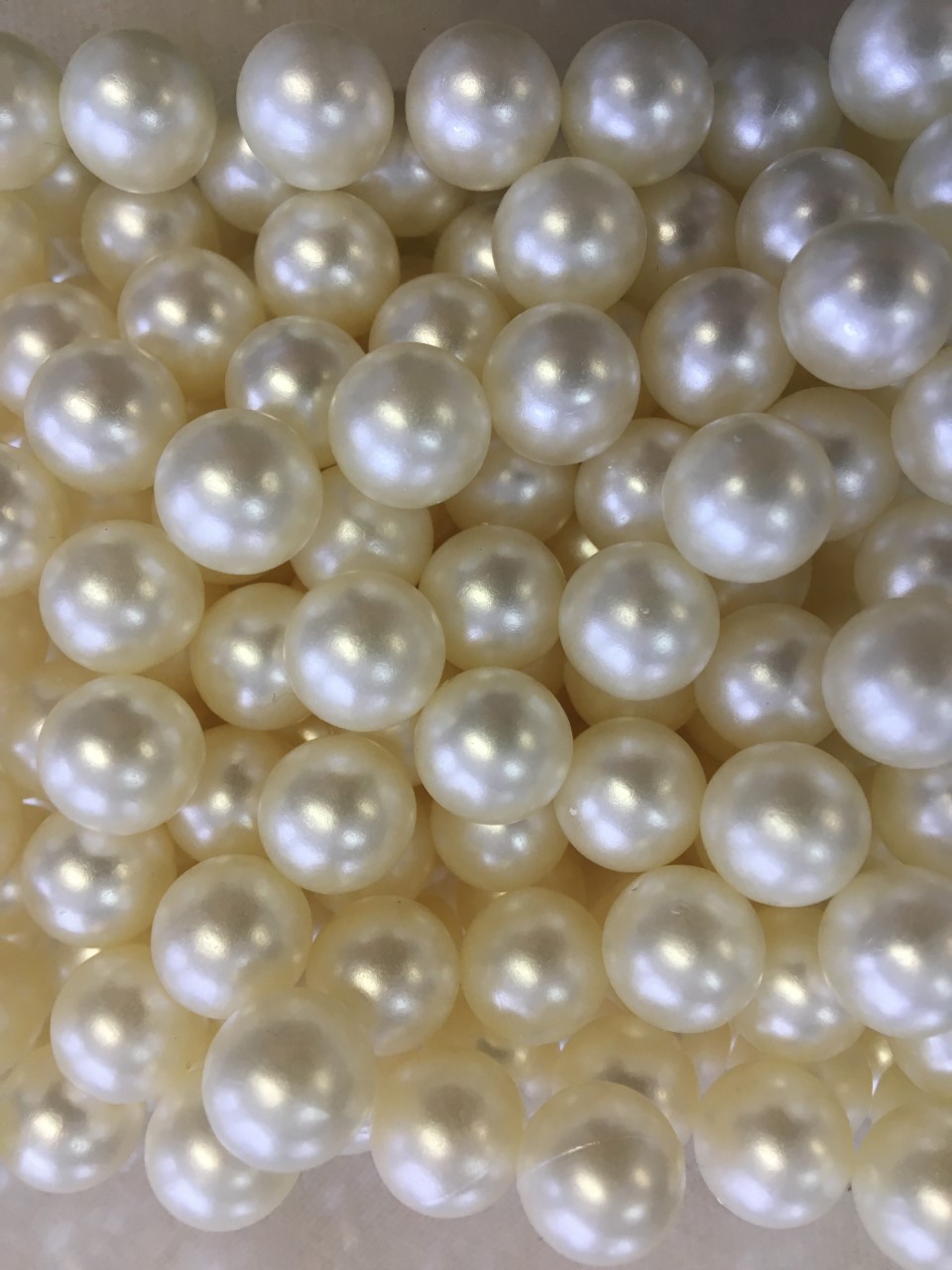 Perles-dy-coratives-Blanc.jpg